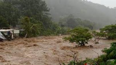 50 yaşlı kişini sel apardı - SAMUXDA